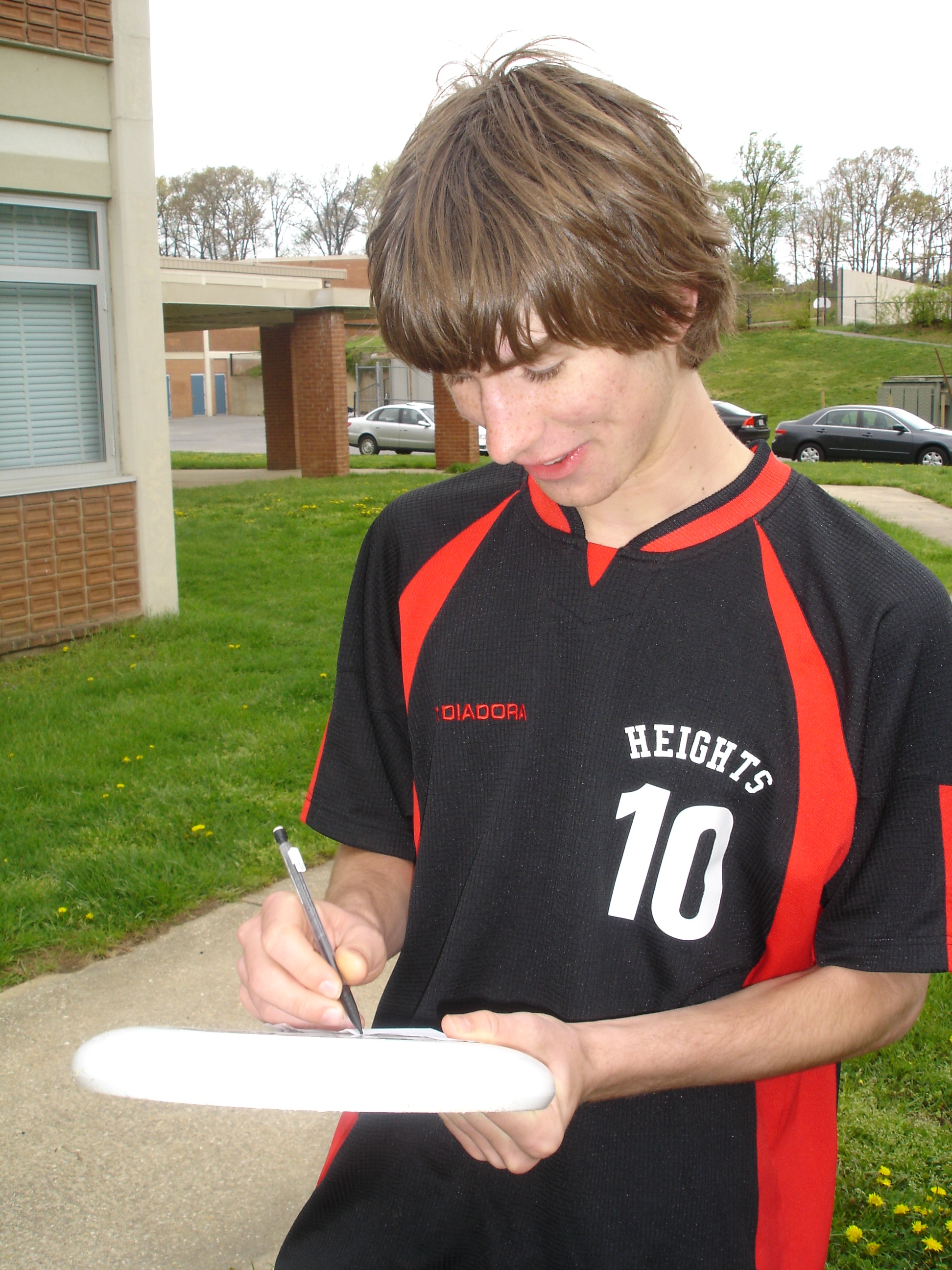 frisbee011.jpg